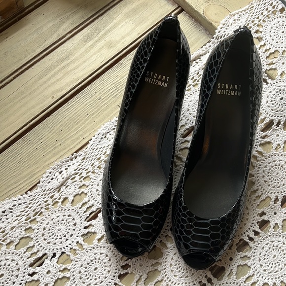 STUART WEITZMAN || Snakeskin Logaplainfie black leather sole open toe sexy heels - Picture 3 of 7